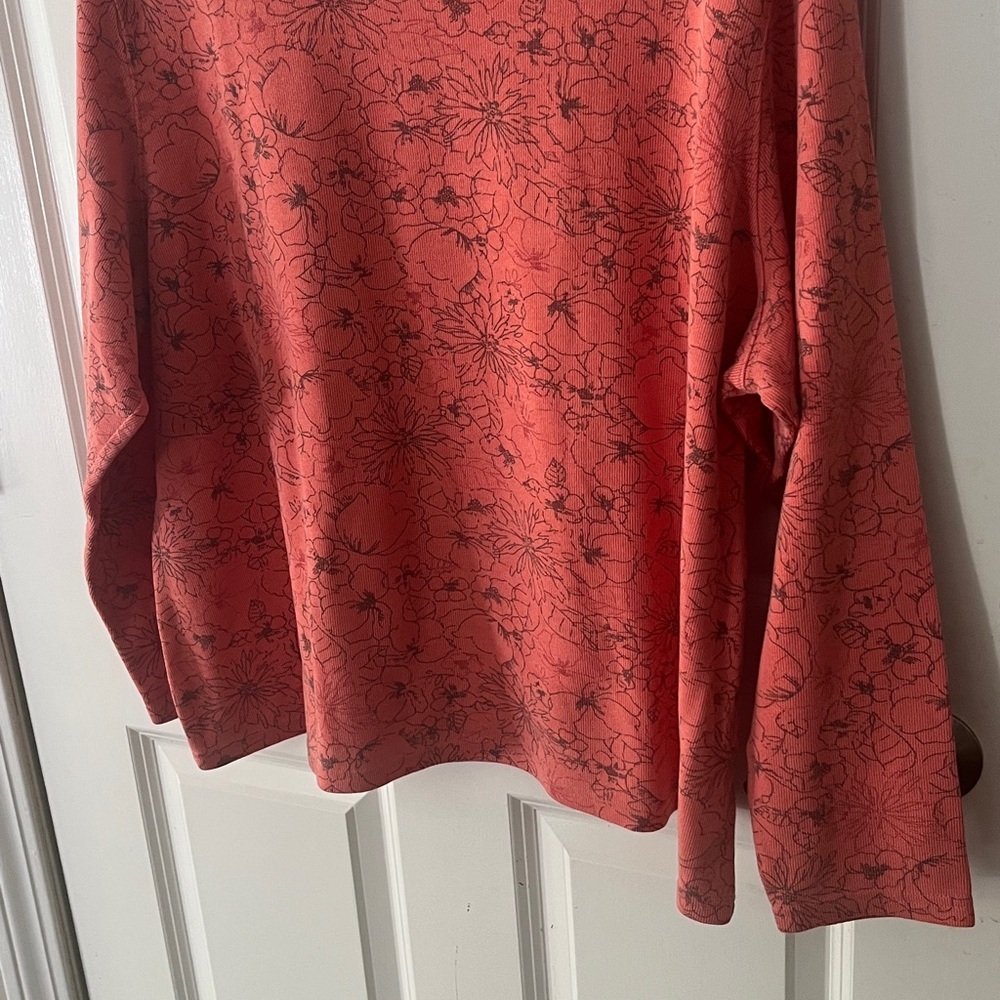 Like New - Fall Coral Floral Thick thermal Long Sleeve Knit Top Sz 3X - Picture 3 of 8